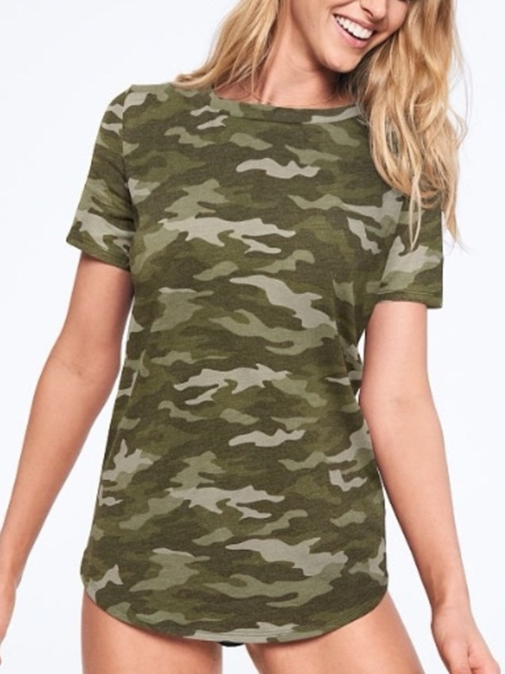 Victoria’s Secret Pink Crew Neck Top Sz XS - Camo Green Print
